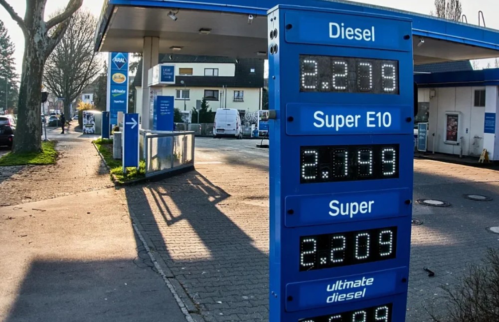 Bordi i Transparencës rrit çmimin e naftas 217 lekë/liter dhe benzina 176 lekë/litër